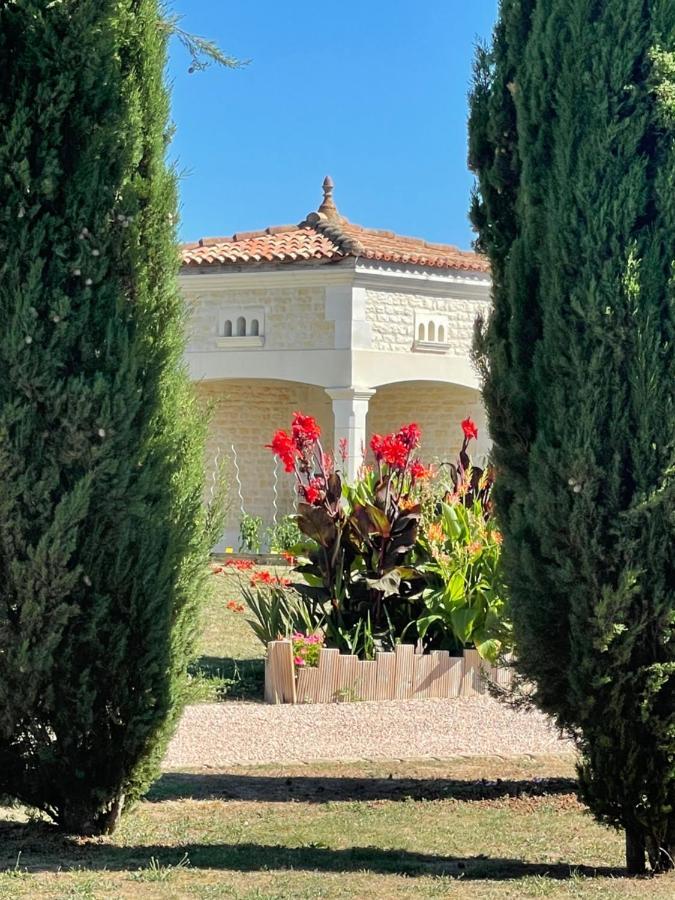 Domaine Du Clos Pallacien Paille Exterior photo